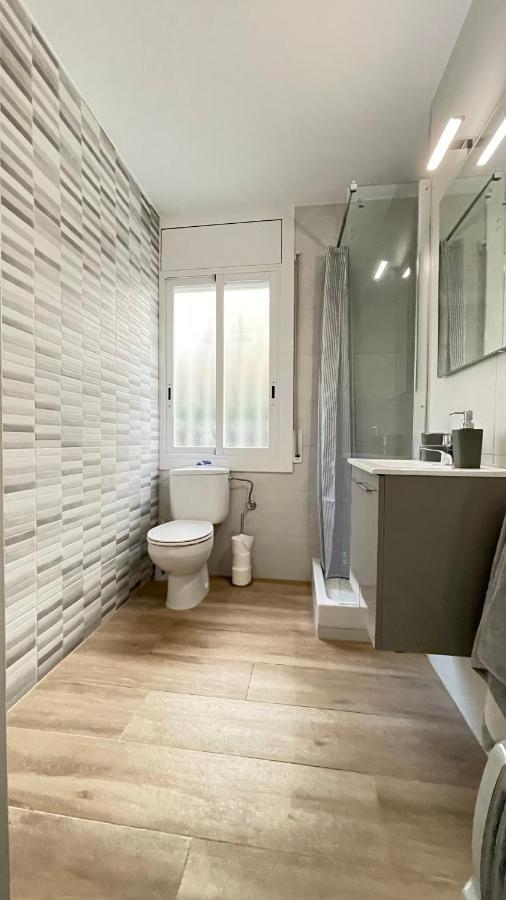 Apartamento - Wifi Free - Piscina - 50 M Playa 살루 외부 사진
