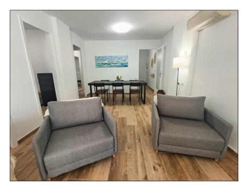Apartamento - Wifi Free - Piscina - 50 M Playa 살루 외부 사진